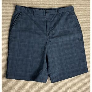 Kirkland Signature Chino Work Shorts‎ Mens Size 38 Polyester Blend Pockets